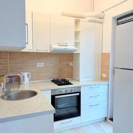 Sea Breeze Apartment